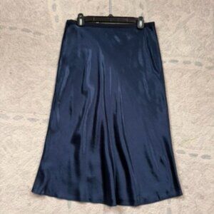 Vince 100% Silk Midi Skirt Size Medium Navy Blue